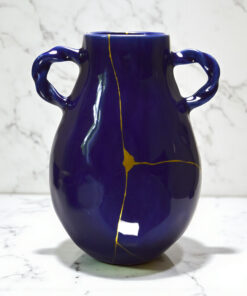 Vase bleu Kintsugi