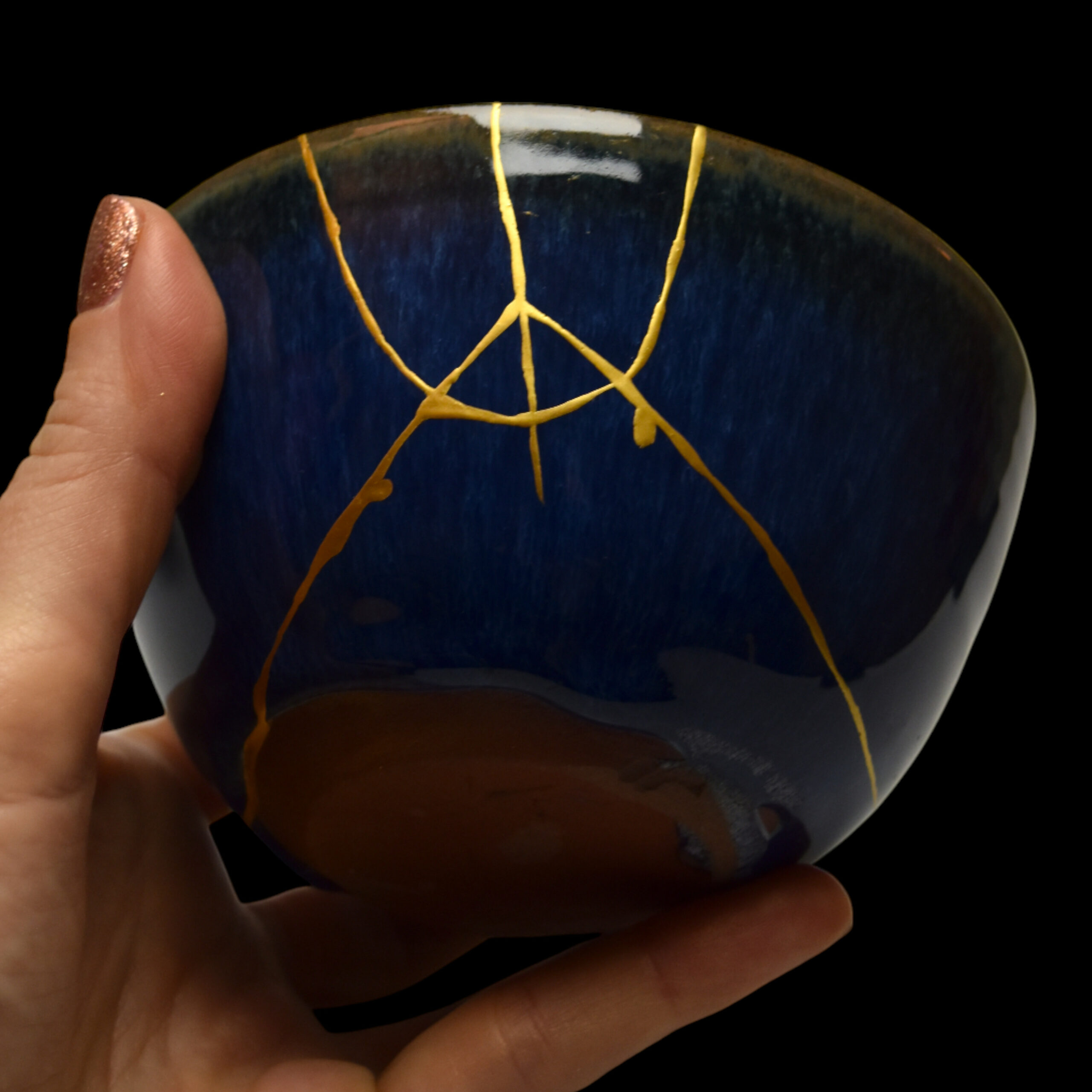 Kintsugibowlblue1 5 | Kintsugi by Myriam GREFF