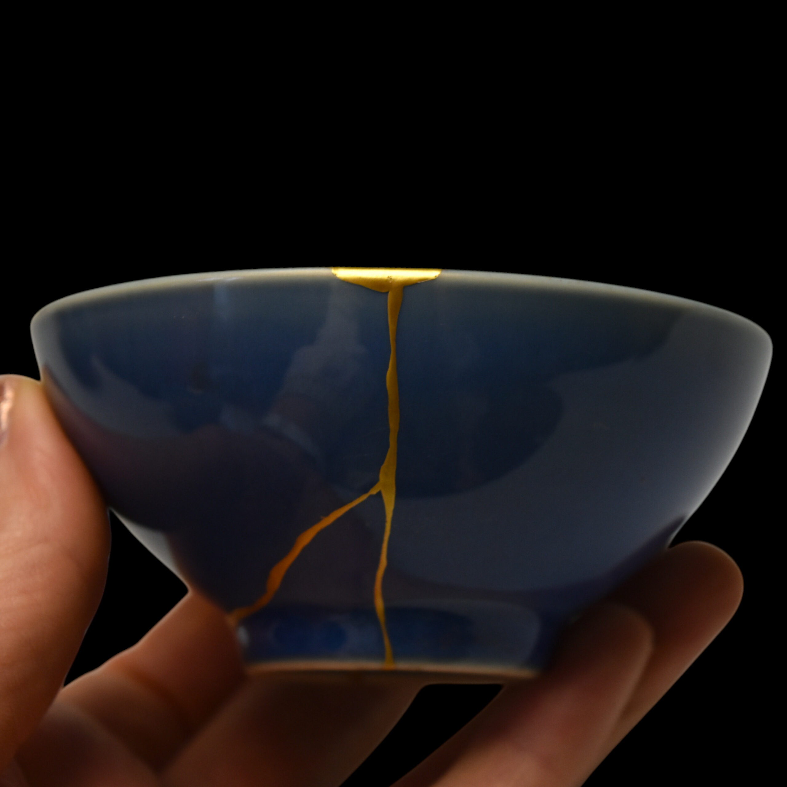 piece2 3-Photoroom | Kintsugi by Myriam GREFF