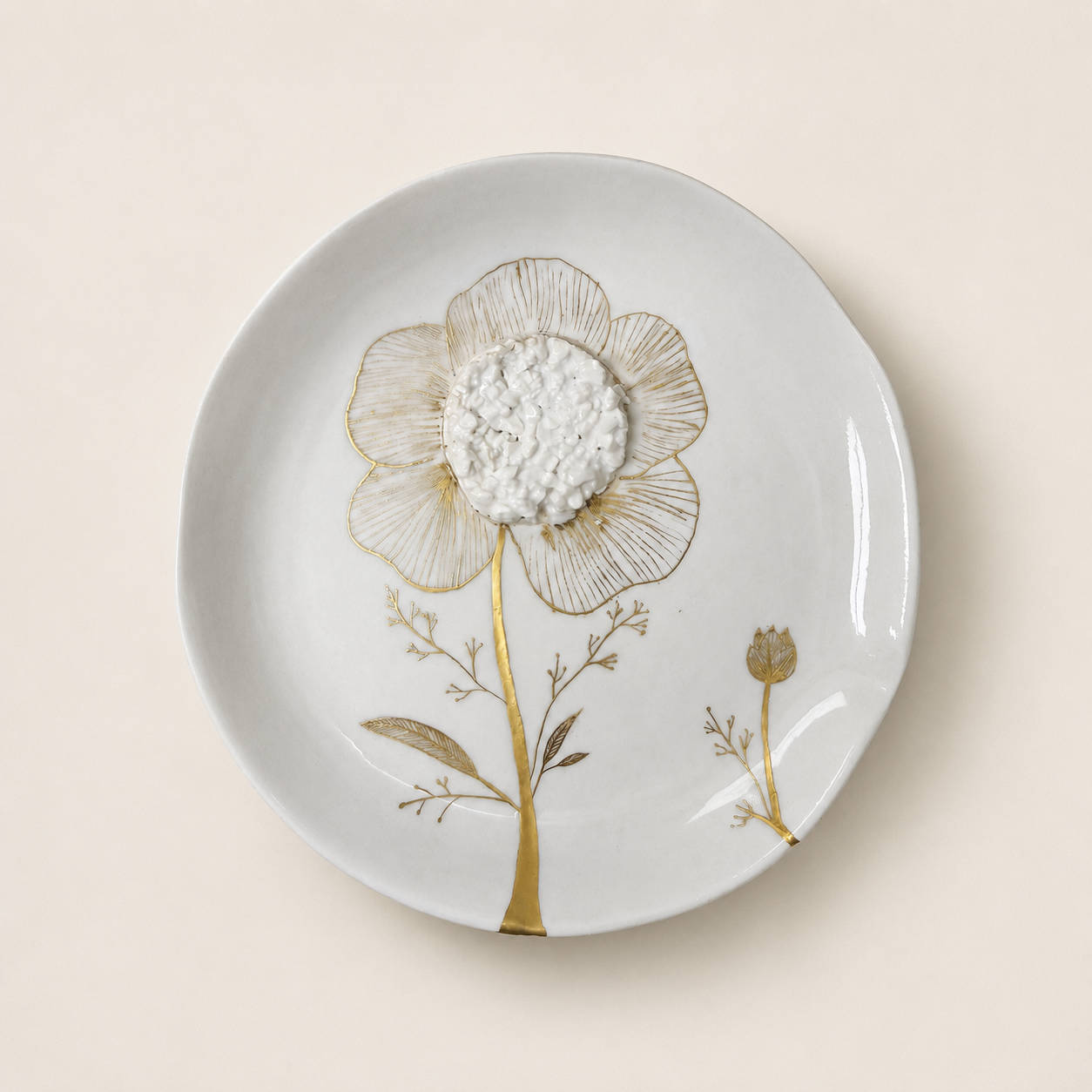 assiette makie 2 | Kintsugi by Myriam GREFF